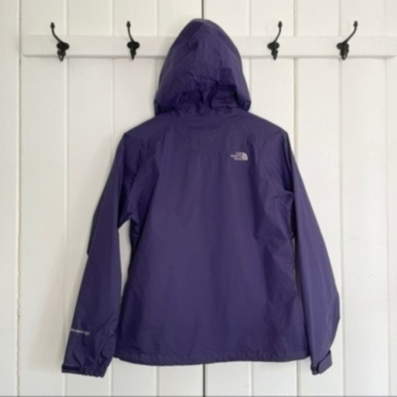 Women's The North Face Venture 2 Jacket - Picture 15 of 15